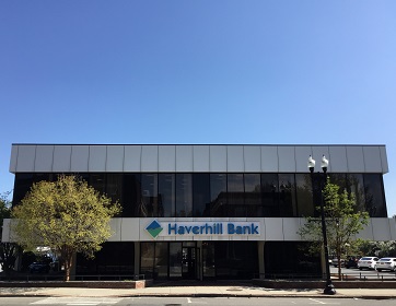 Photo of Main Office and link to map